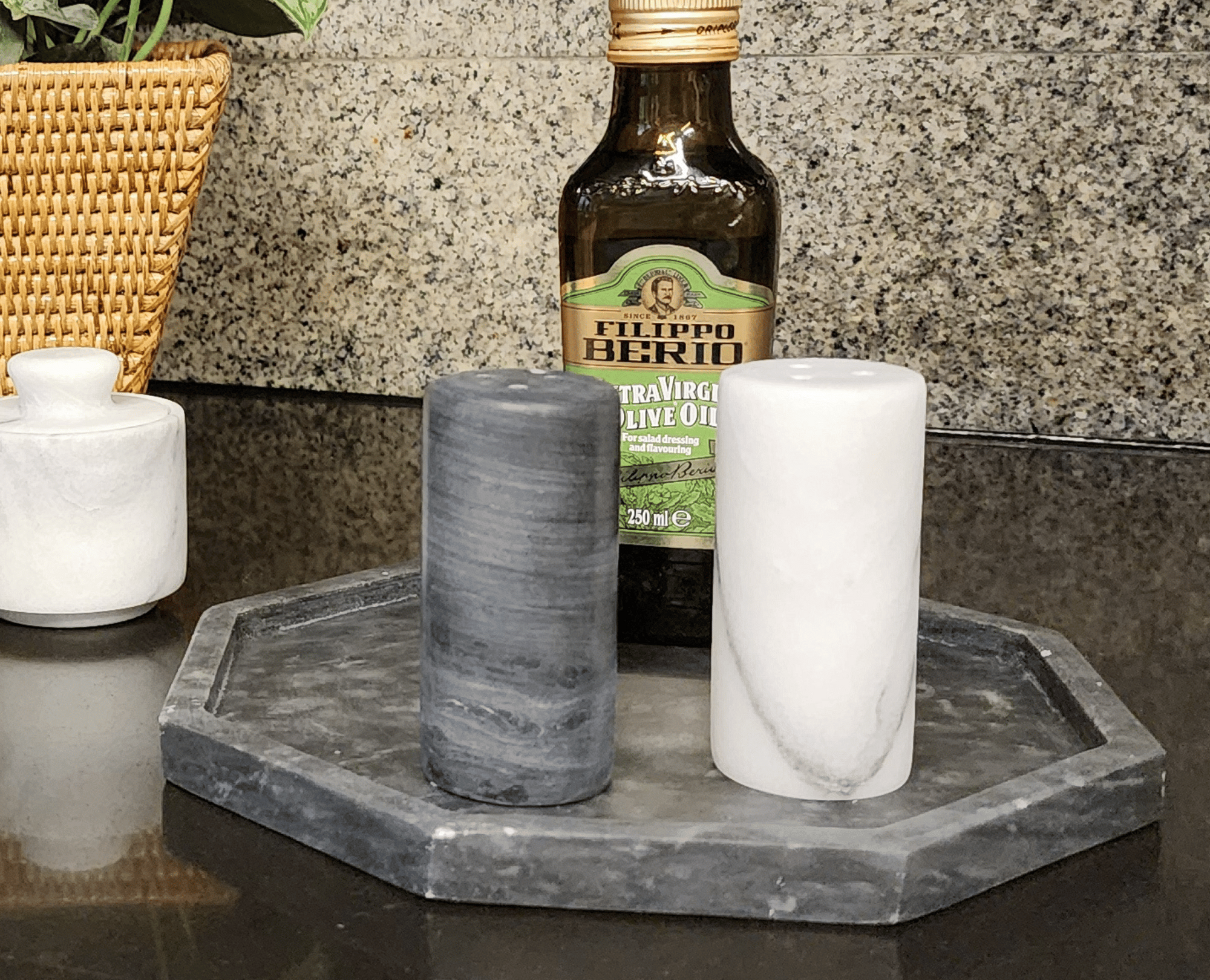 Marble Salt & Pepper Shaker (Set of 2)