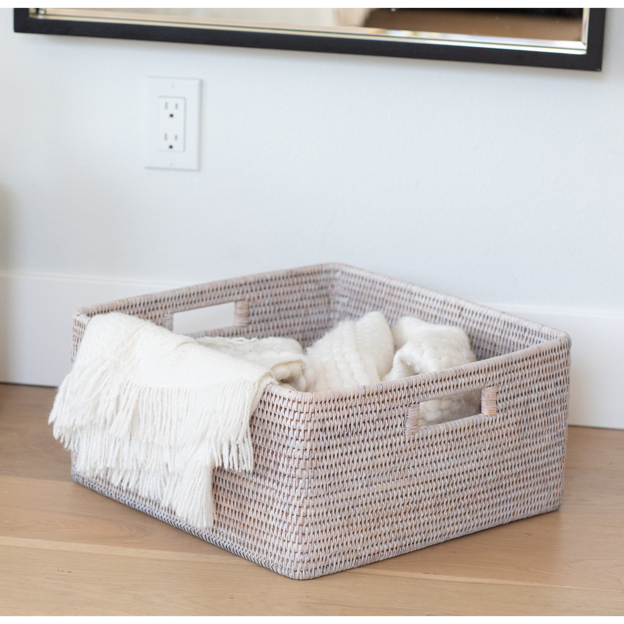 Square storage basket with rounded corners white wash